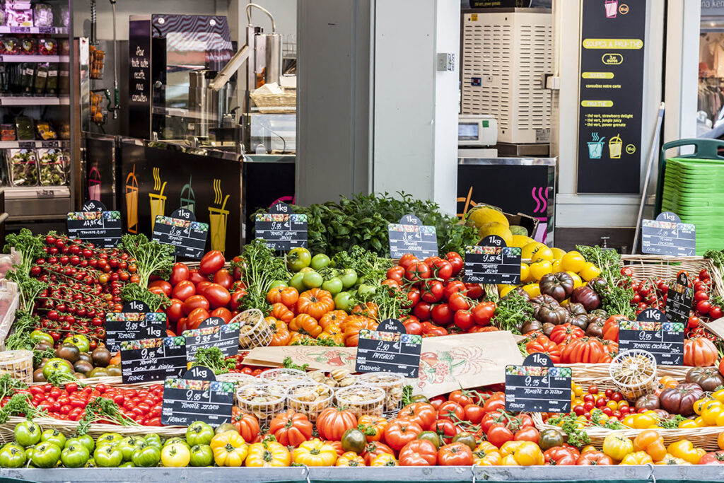 Parisian market fruit and veggies
